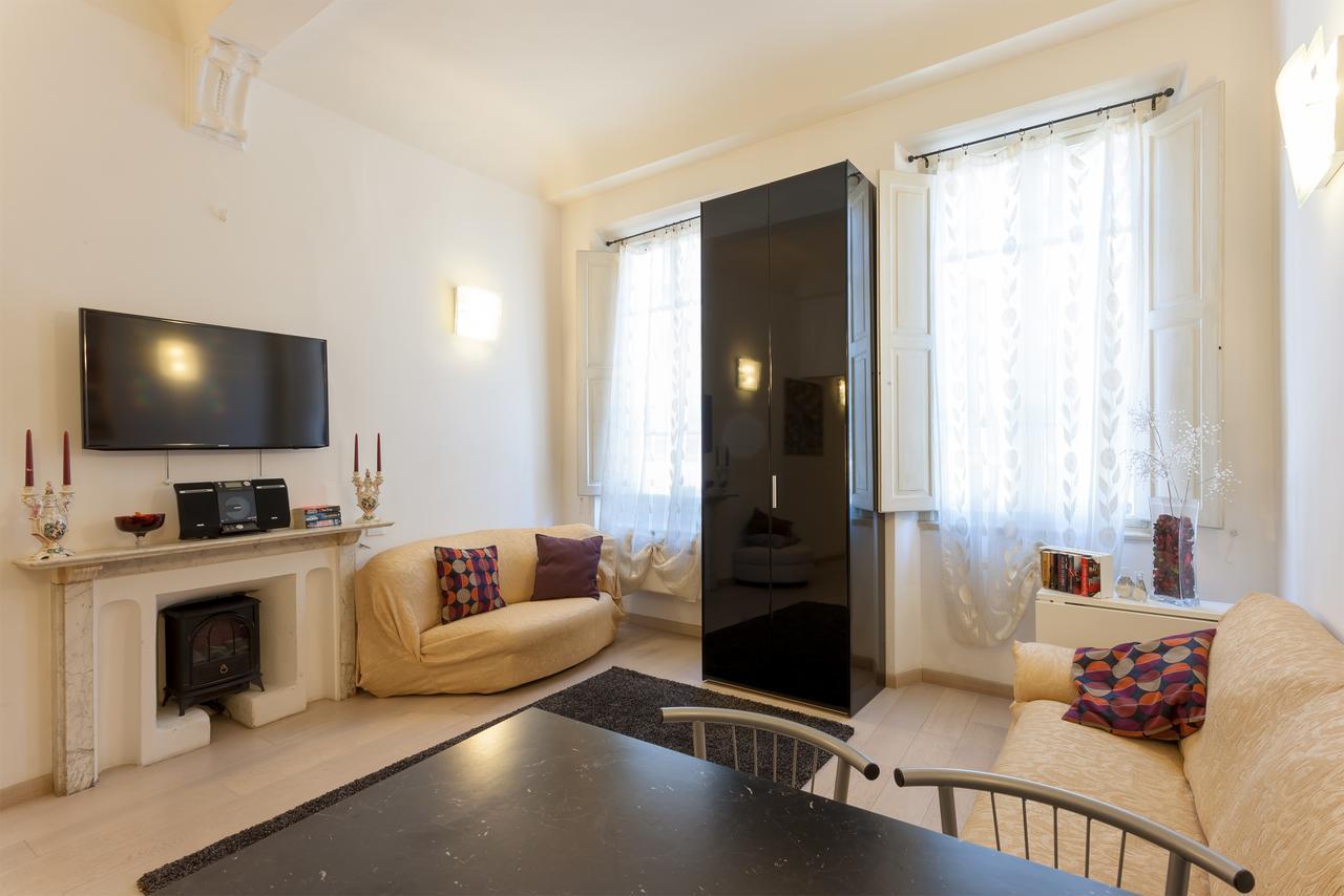 Aurora Apartment *