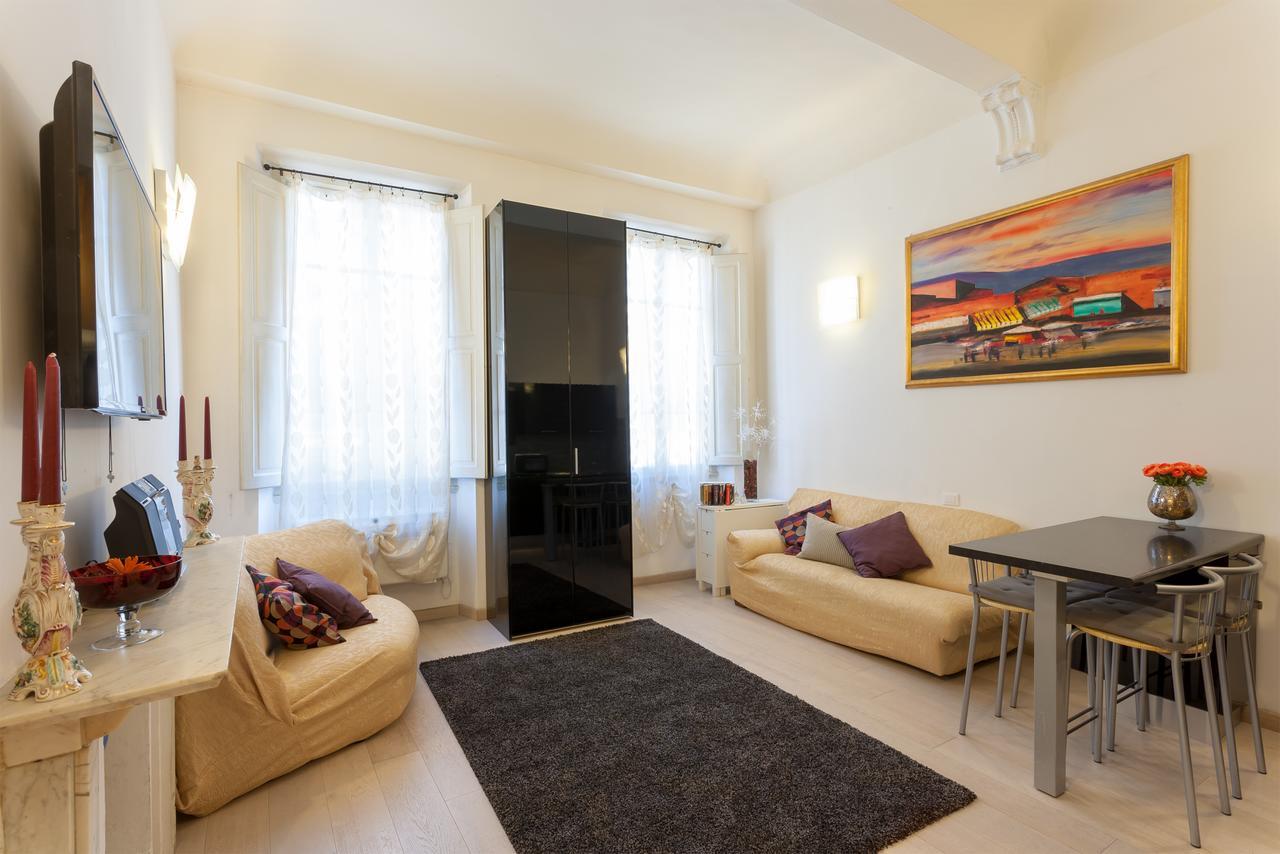 Aurora Apartment
